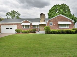 5215 Fairfield Ave, Fort Wayne, IN 46807