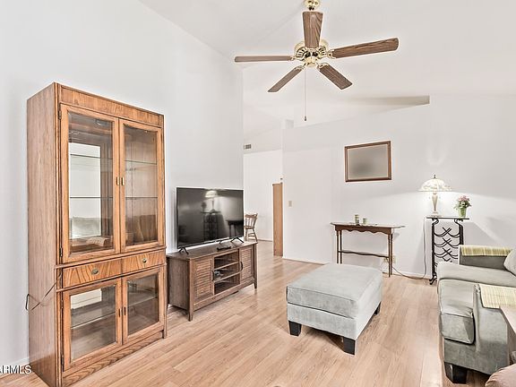 4th image of 4013 N 88th Ln