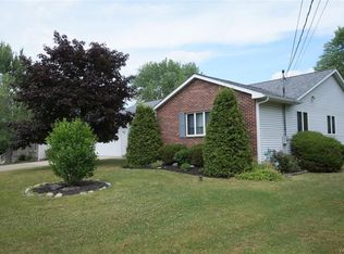 3911 Wolf Rd, Orchard Park, NY 14127