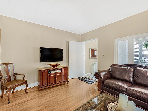 2nd image of 2630 94th St