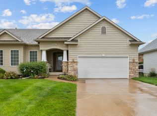4046 Charles Ct #0, Bettendorf, IA 52722