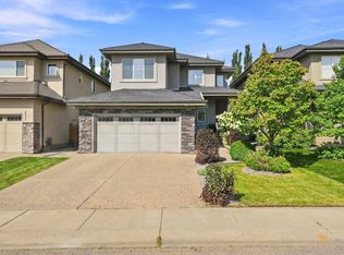 2288 Warry Loop SW, Edmonton, AB T6W 0N8