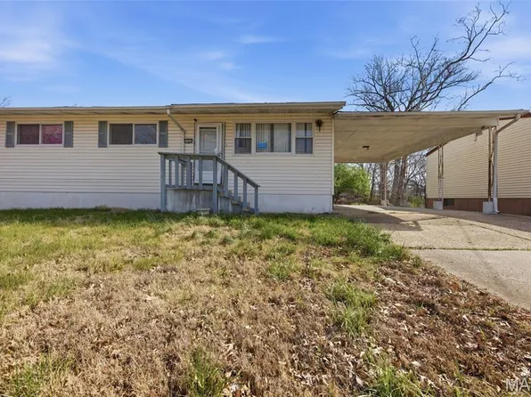 2266 Starling Airport Rd, Arnold, MO 63010