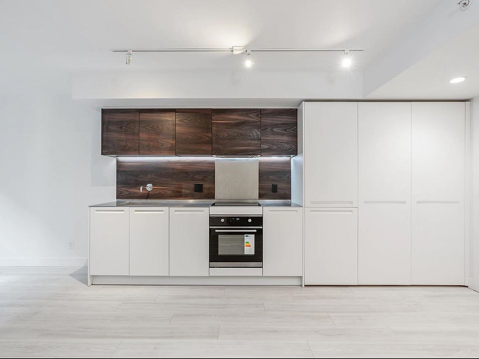1st image of 1133 Hornby St #501