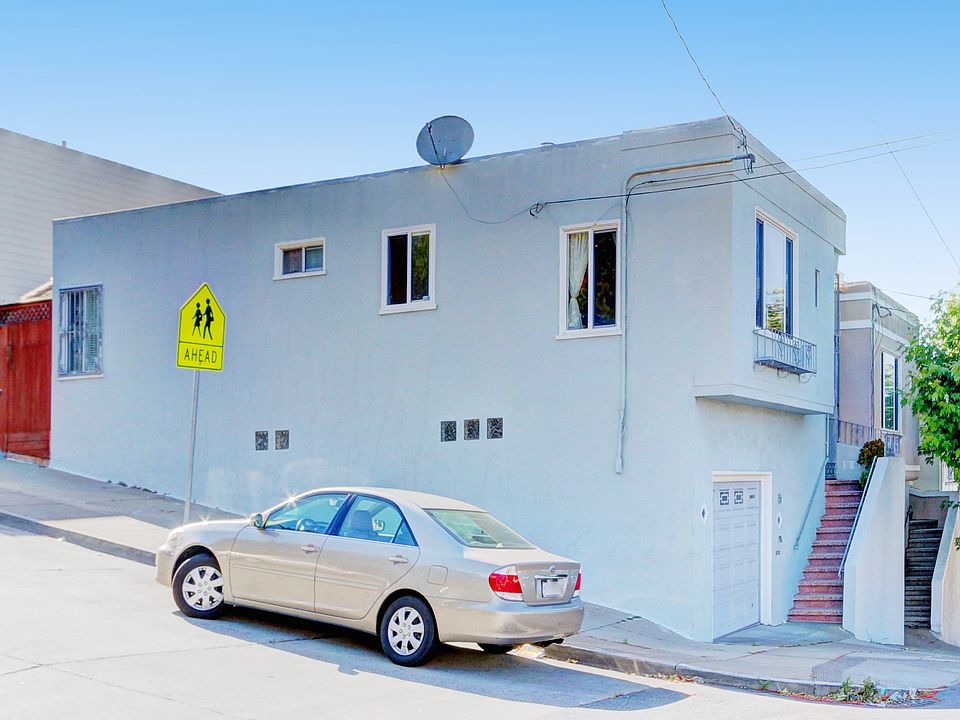 1st image of 690 Brussels St