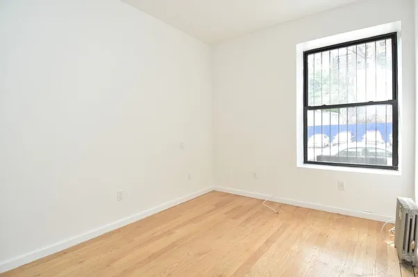 Rented by Bold New York | media 14
