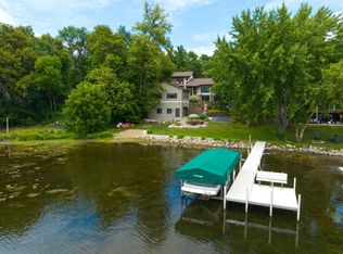 9249 Lake Riley Blvd, Chanhassen, MN 55317