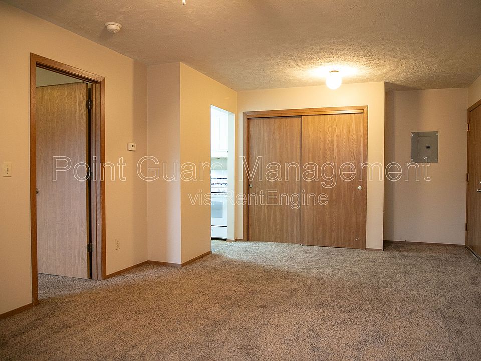 1st image of 7122 Jones Cir APT 1