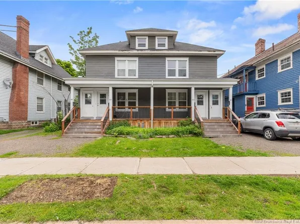 227 Bonaccord St #221, Moncton, NB E1C 5M5