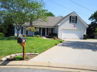 1310 Edgewood Ct, Murfreesboro, TN 37130