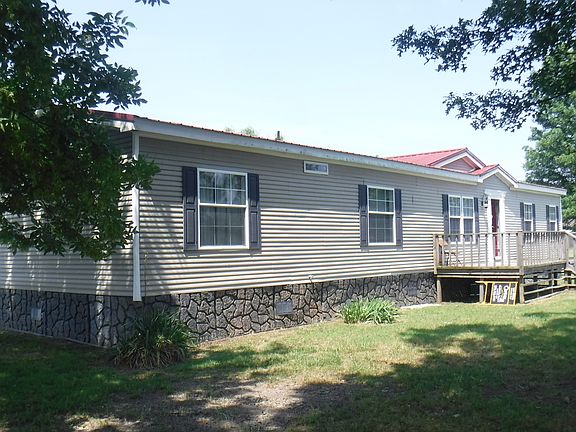 4th image of 541 Knight St