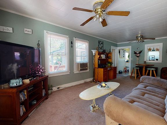 5th image of 176 Yaney Ave