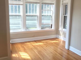801 Monroe St APT 2, Evanston, IL 60202