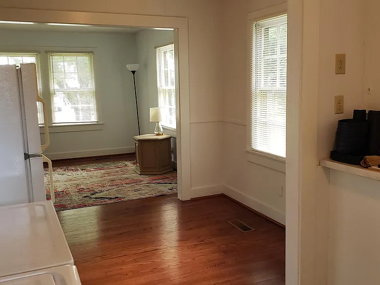 918 Leaf Ave — Photo 6
