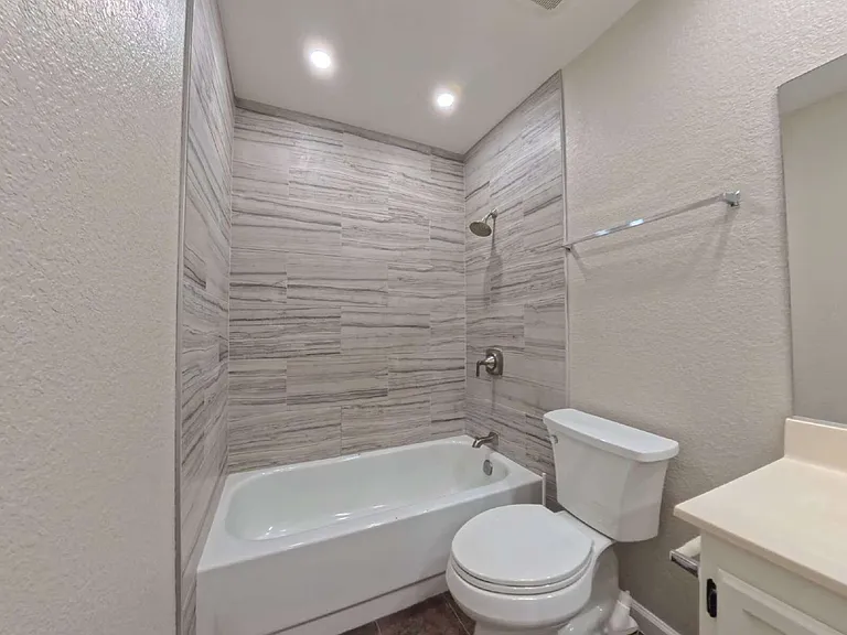 2717 Otter Creek Ct #201 — Photo 17