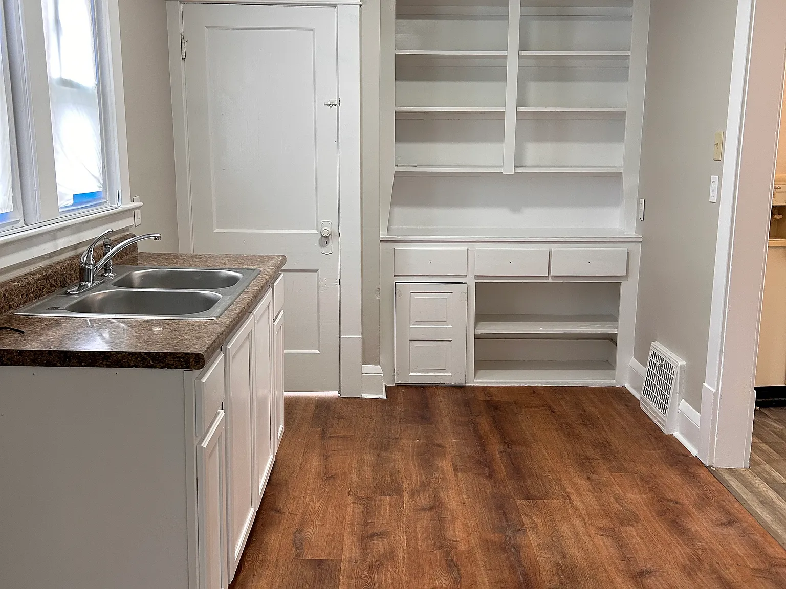 3 bed, 1440 sqft, $1,350 — Photo 2