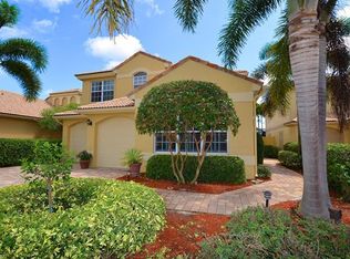 133 Vista Ln, Naples, FL 34119