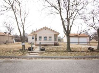209 W Aley Way, Wichita, KS 67204