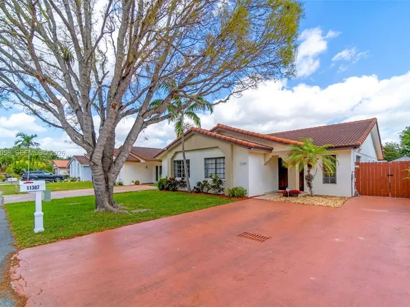 11307 SW 74th Ter, Miami, FL 33173