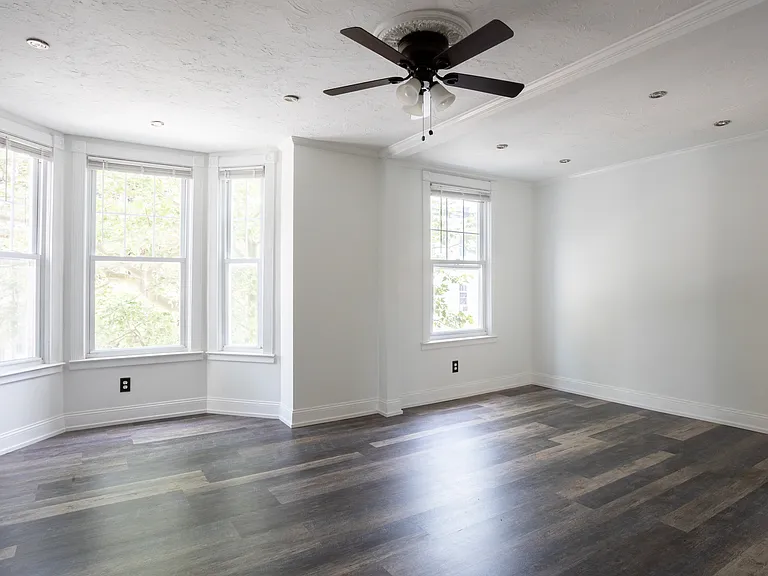71 Old Harbor St #2 — Photo 2