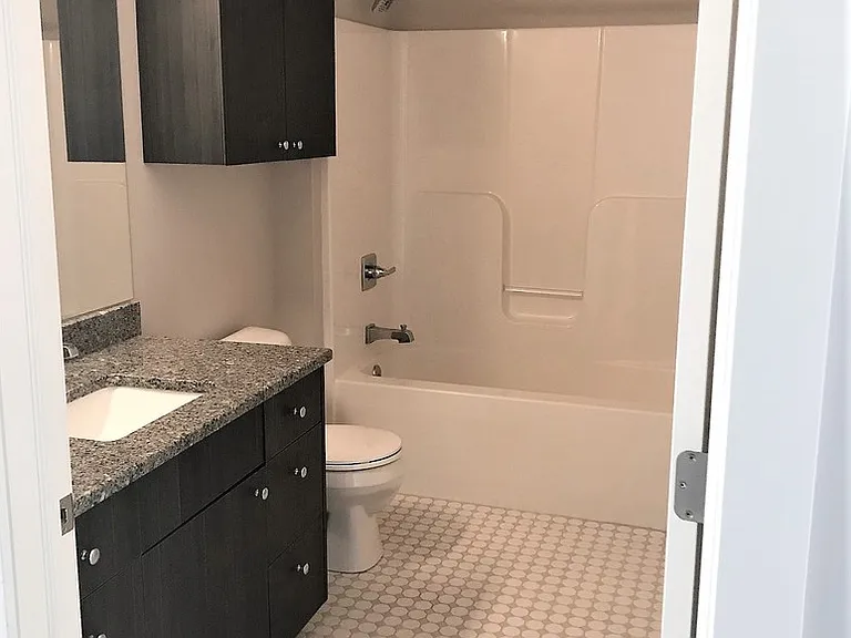 3625 Dewey Ave — Photo 7