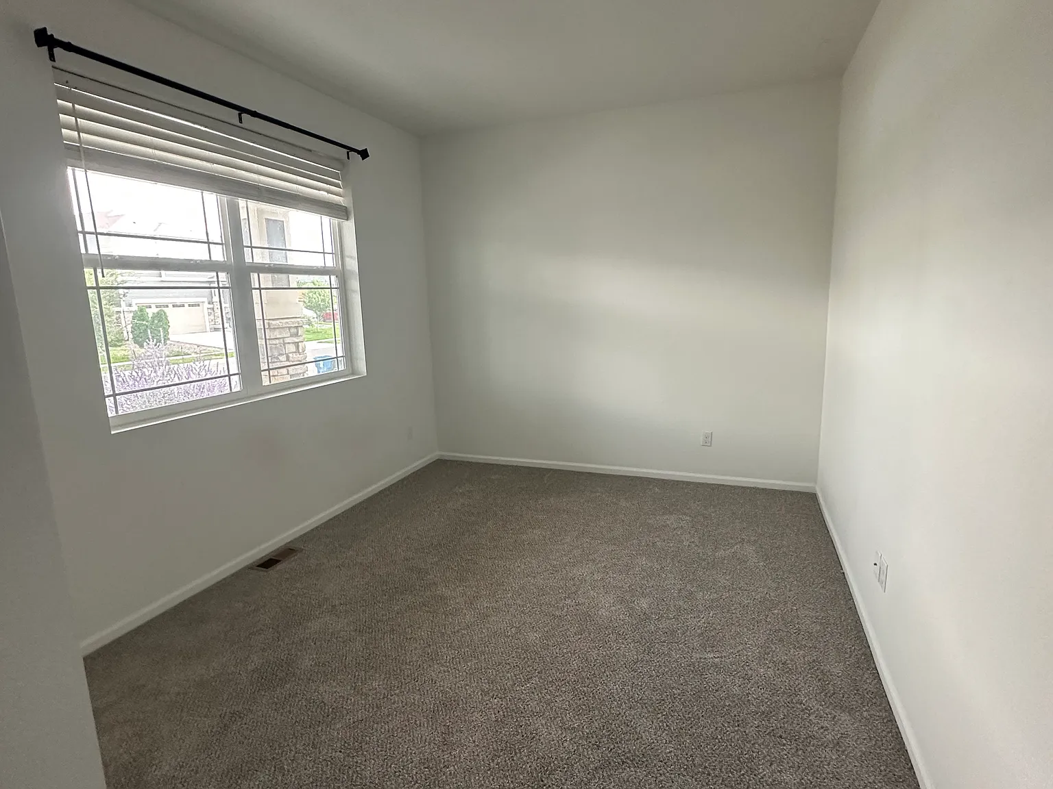 9271 Salida St — Photo 2