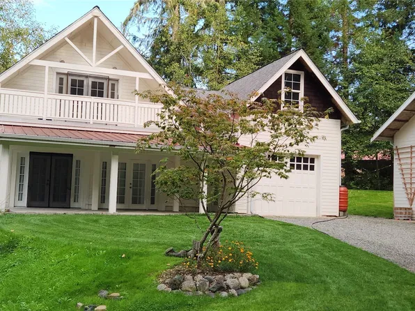 23221 S Kingston Road NE, Kingston, WA 98346