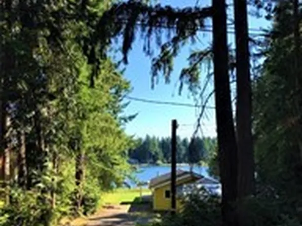 10603 Lakeshore Drive, Anderson Island, WA 98303