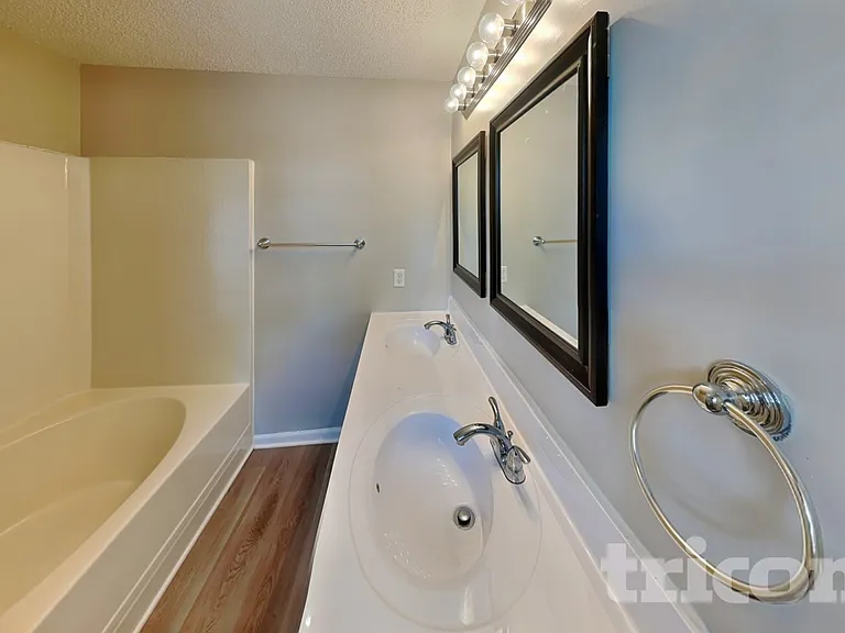 1614 Barbara Ann Cir — Photo 10