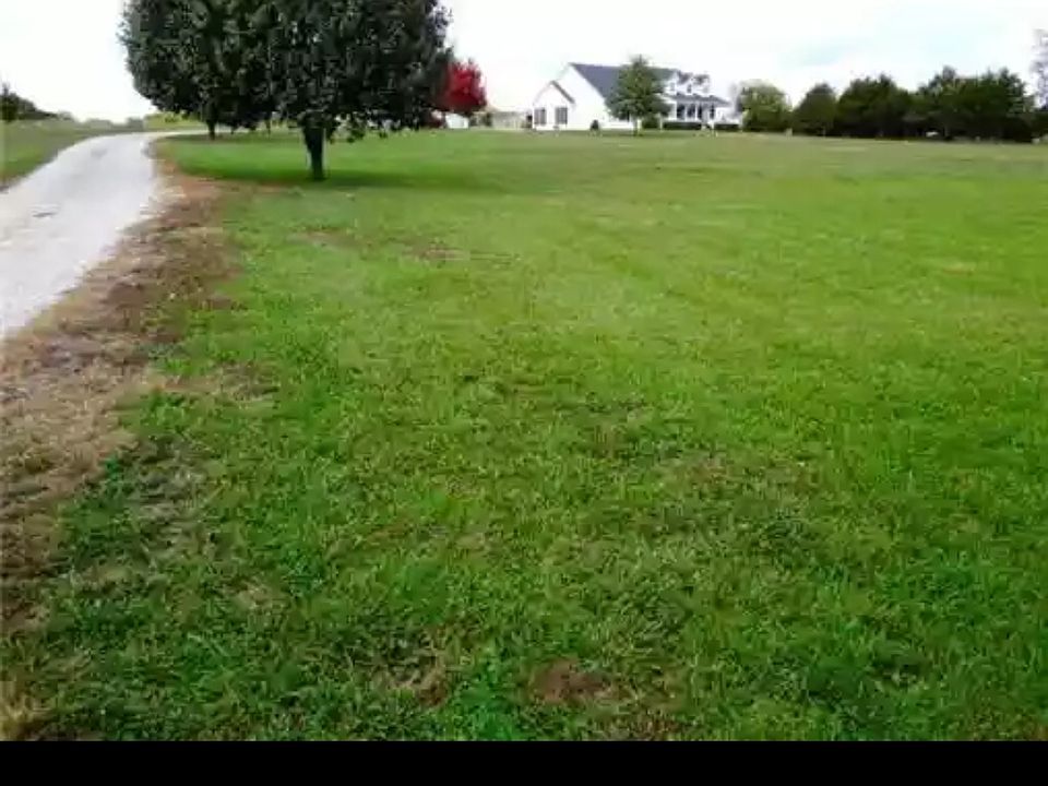 2nd image of 1282 N 100th Rd
