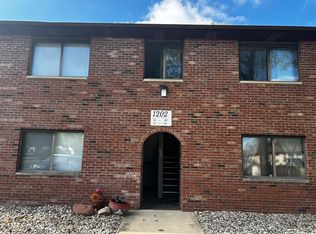 1202 Dean Dr APT 1, Urbana, IL 61802