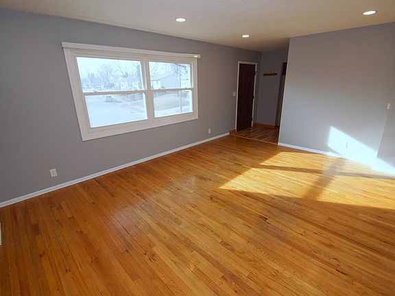 5th image of 3618 Magnolia Ct