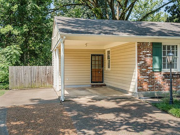4th image of 195 Leonora Dr