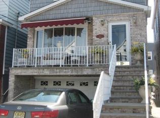 464 Avenue A, Bayonne, NJ 07002