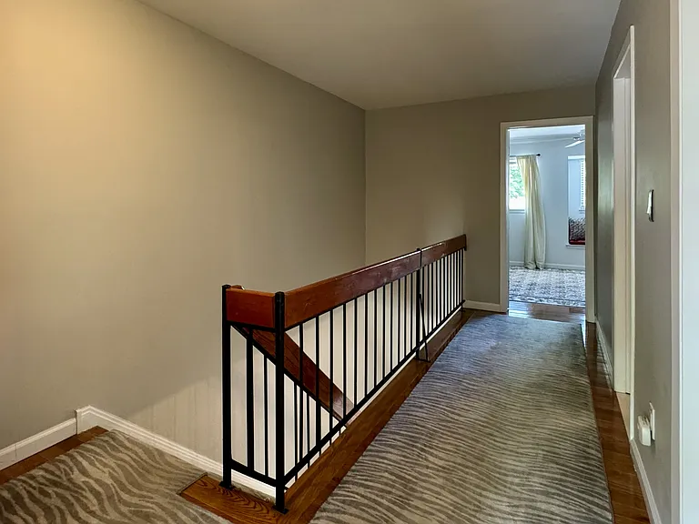 115 Chelsea Way — Photo 18