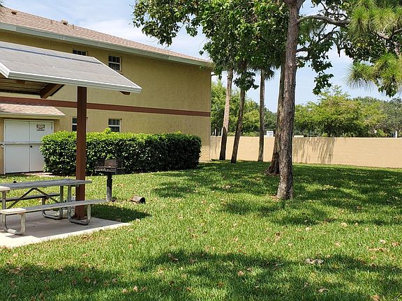 3rd image of 1550 SE Royal Green Cir APT P103
