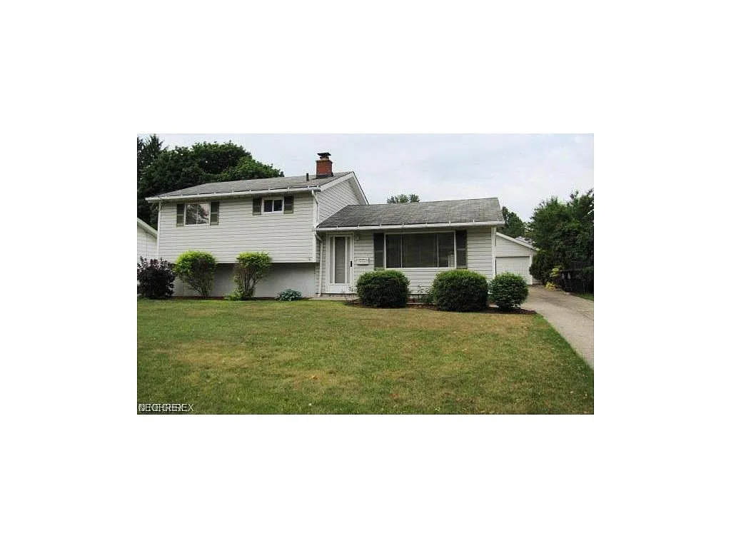 14077 Donald Dr photo 1