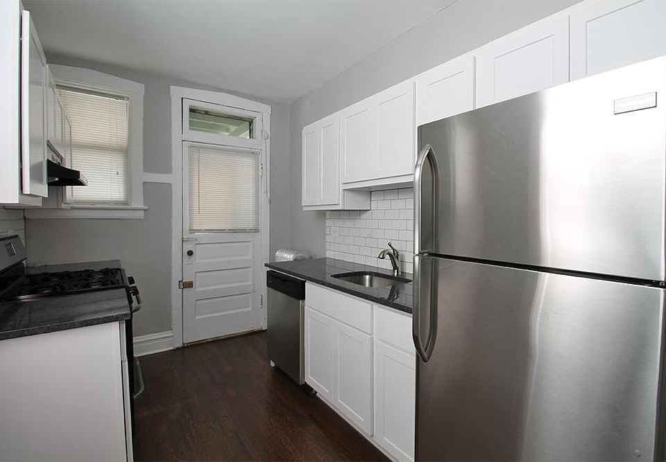 1st image of 306 Washington Blvd APT 2N