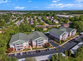 1505 S Old Highway 94 APT 202, Saint Charles, MO 63303