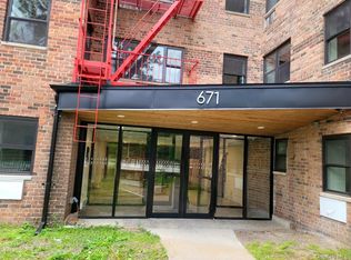 671 Bronx River Rd APT 4N, Yonkers, NY 10704