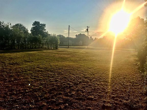 5th image of 1707 N Montclair Ave Lot 4