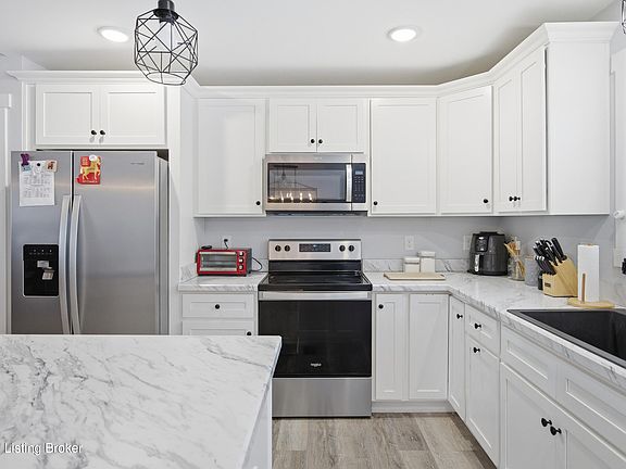 3rd image of 1112 Mac Dr