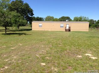 520 Avery Cir, Poteet, TX 78065