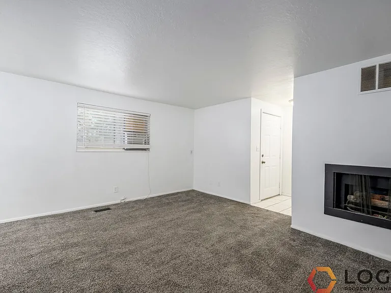 1655 N 1575 W #4 — Photo 6