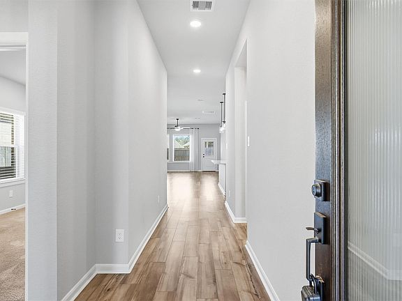 5th image of 1338 Lakeside Creek Rd