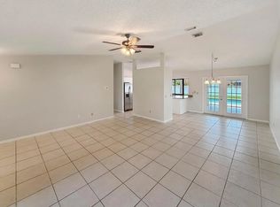 2310 SW Fern Cir, Port Saint Lucie, FL 34953