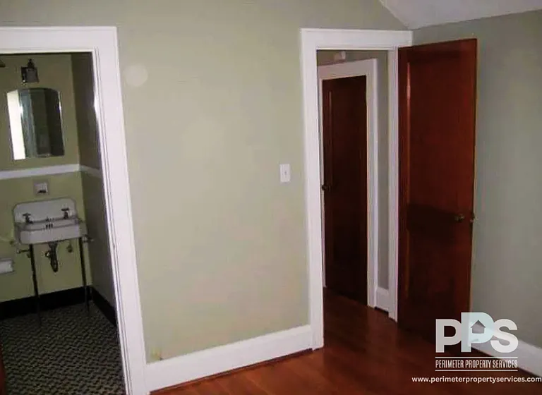 1275 Winburn Dr — Photo 7
