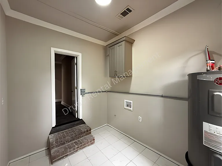 208 Wilbert Dangerfield Dr — Photo 27