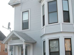 15 10th Ave #2, Haverhill, MA 01830