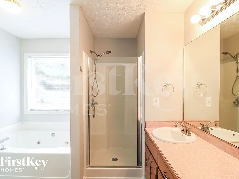 15 Fenwick Way — Photo 12